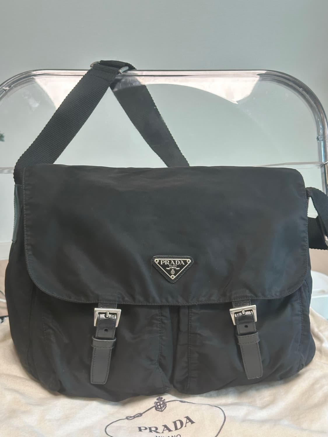 프라다 투버클 포코노 나일론 메신저백 크로스백 상품이미지2
