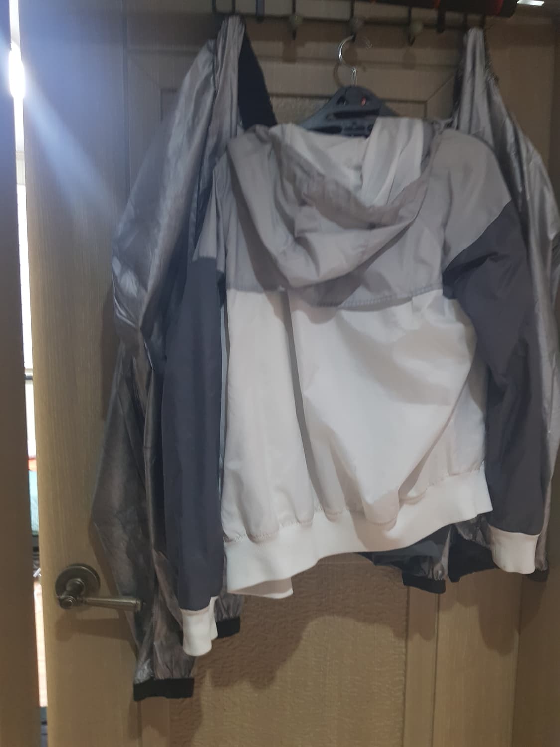 나이키 윈드러너 2종류 상품이미지4