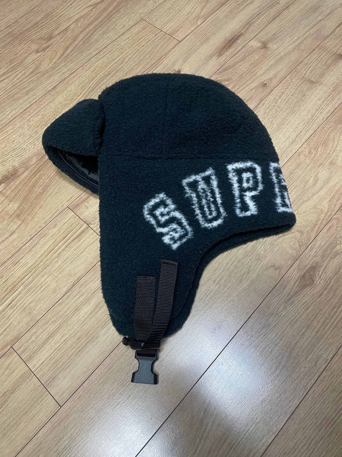 슈프림 셔링 트루퍼 블랙 - 23FW (M/L) 상품이미지1