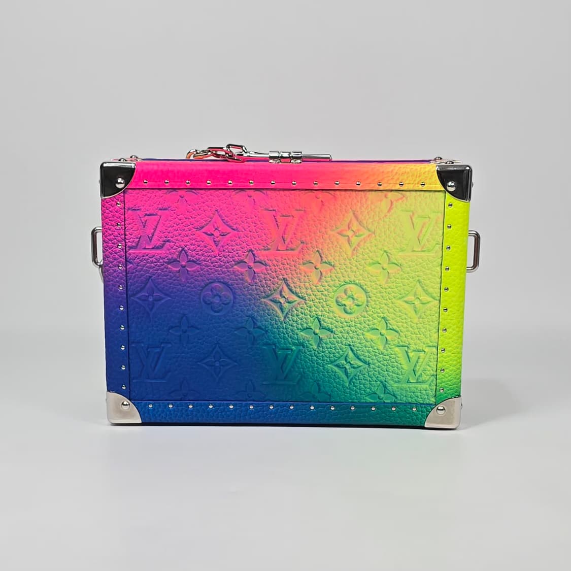 루이비통 모노그램 일루전 트렁크 백 상품이미지3