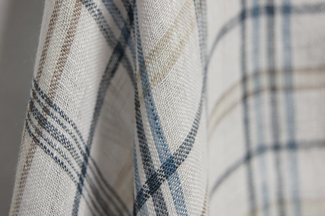 마가렛호웰 정품 린넨 체크 빅숄 상품이미지3