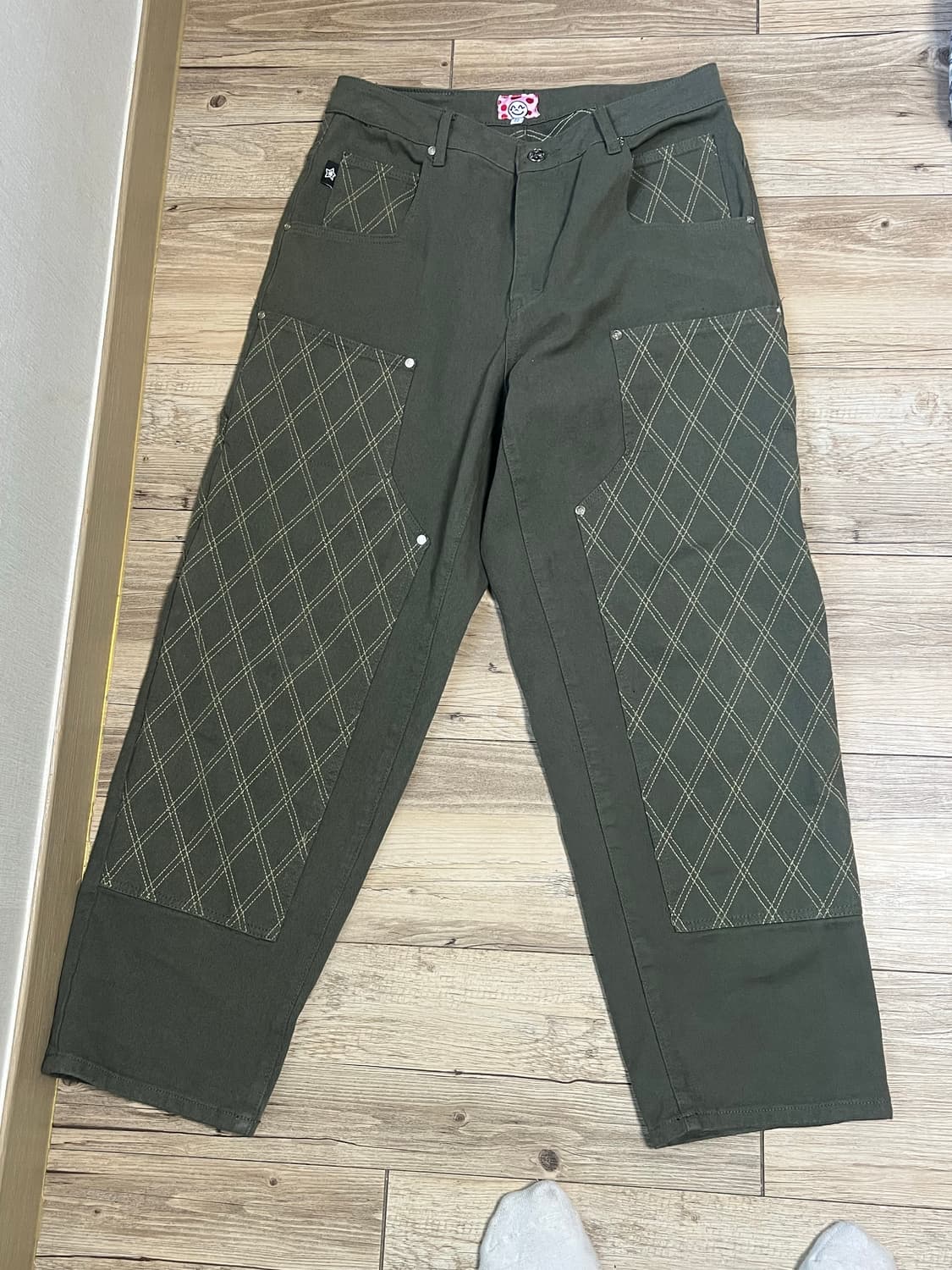 크로스 스티치 더블 니 진스 올리브 상품이미지1