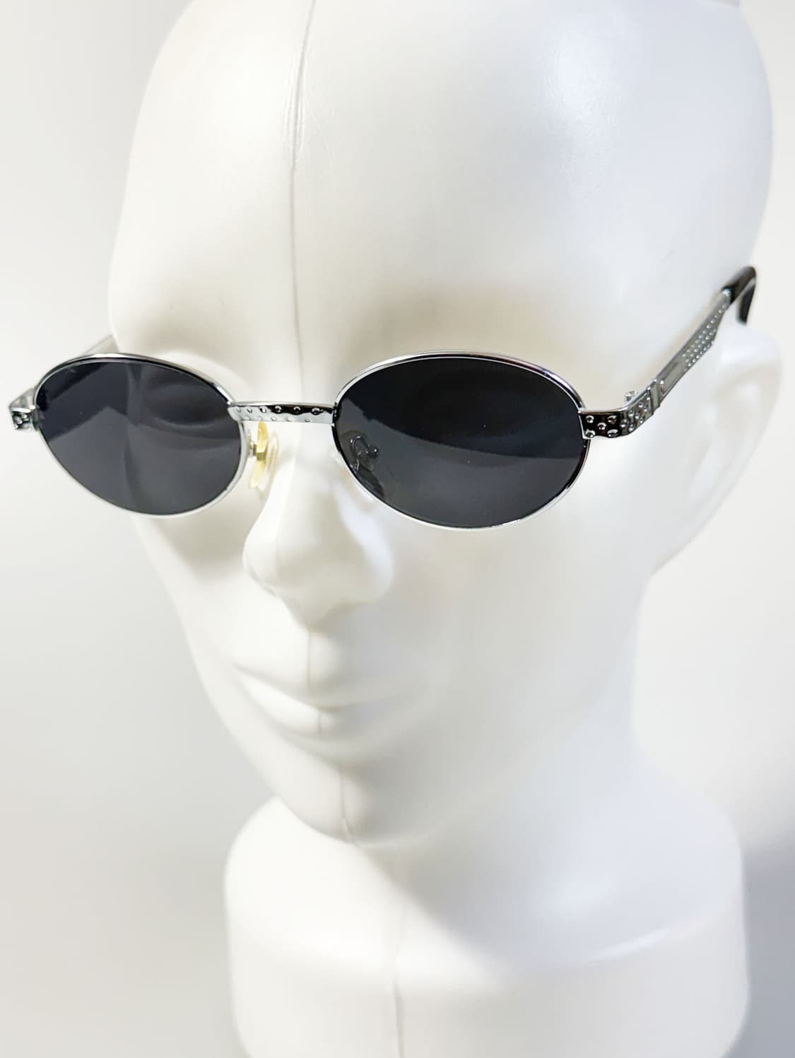 90s 실버 슬림 오벌 메탈 프레임 빈티지 선글라스 상품이미지8