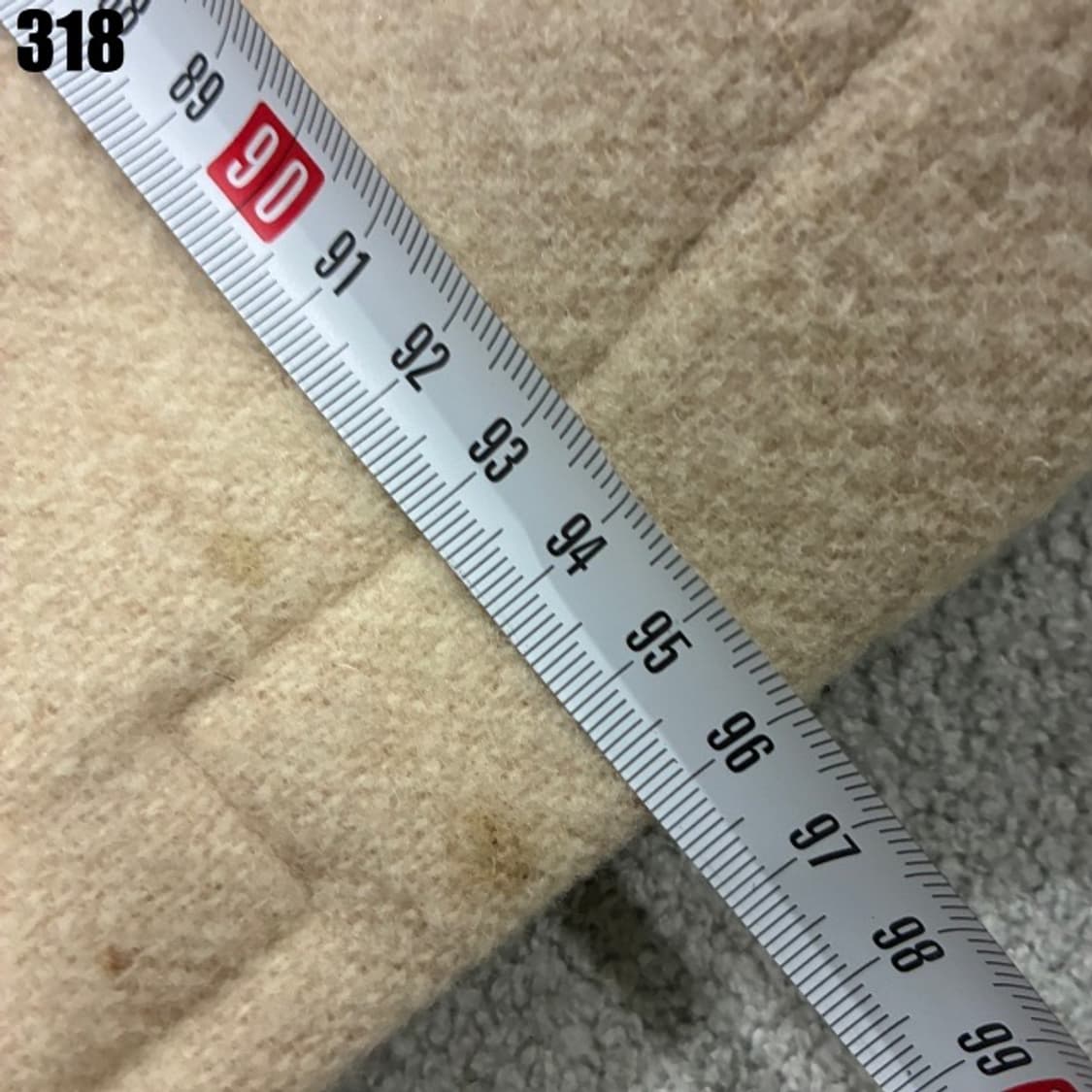 써스데이아일랜드 베이지 코트  상품이미지6