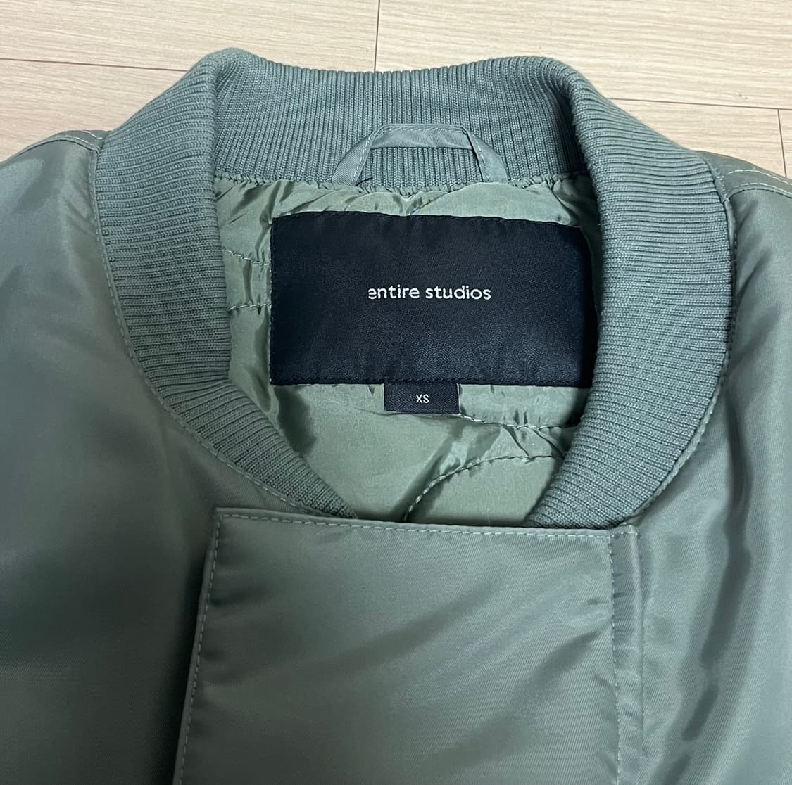 엔타이어 스튜디오 A-2 봄버 XS 상품이미지2