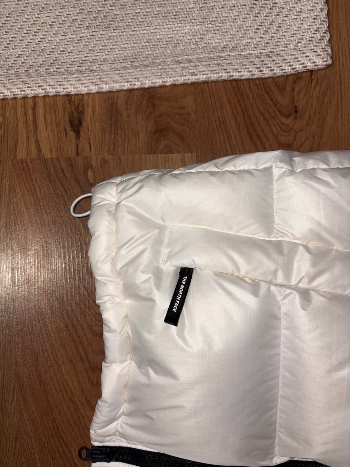 (새상품) 노스페이스 눕시 노벨티 화이트 상품이미지4