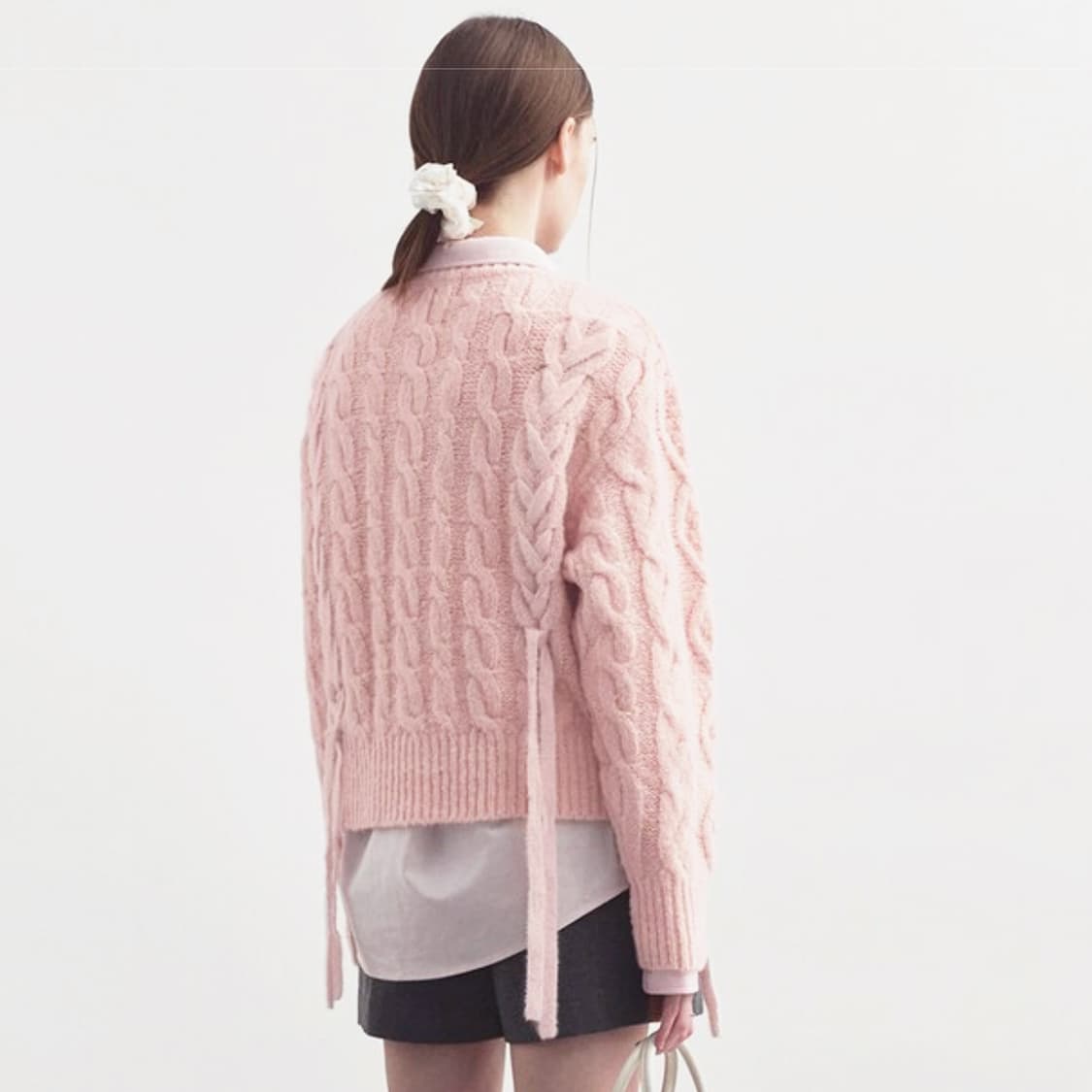 몽돌(MONGDOL) 리본 레이스업 케이블 니트 프리사이즈 새상품 상품이미지2