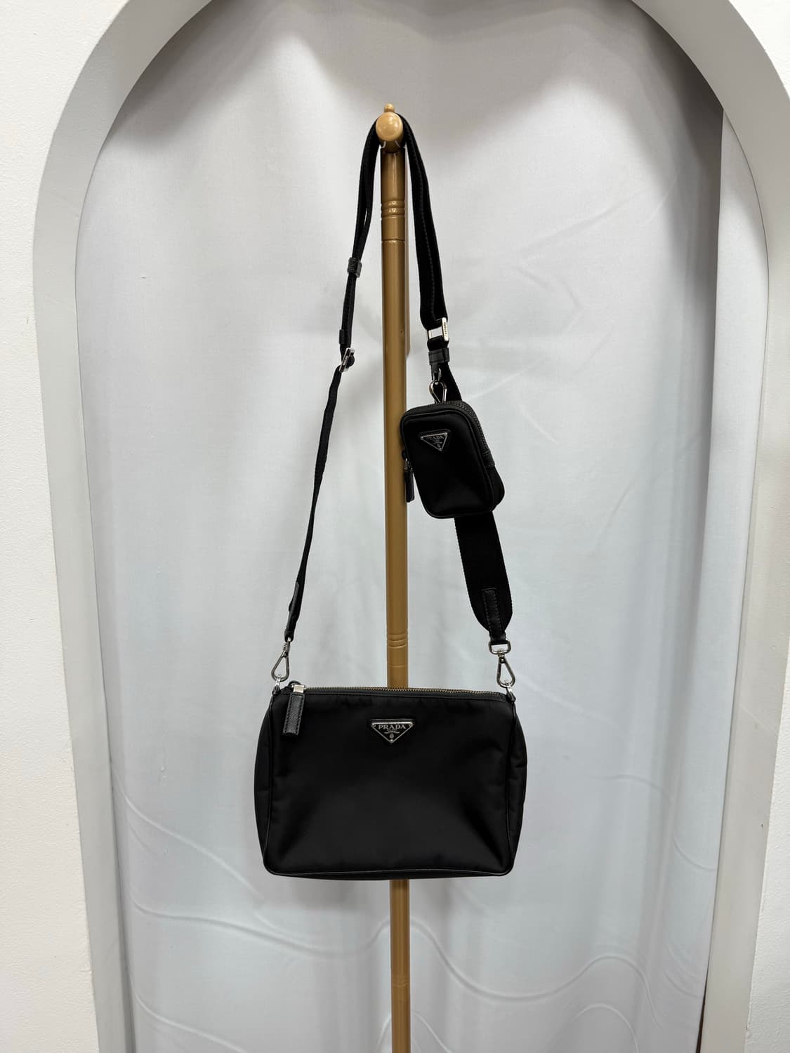 프라다 리나일론 사피아노 크로스백 2VH113 상품이미지7