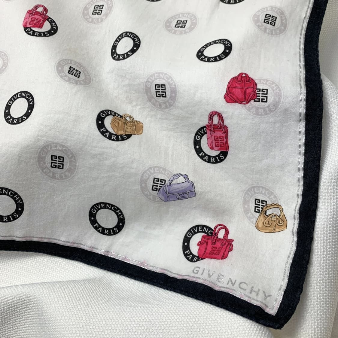 [정품] Givenchy 지방시 가방 패턴 빈티지 쁘띠스카프 손수건 상품이미지2