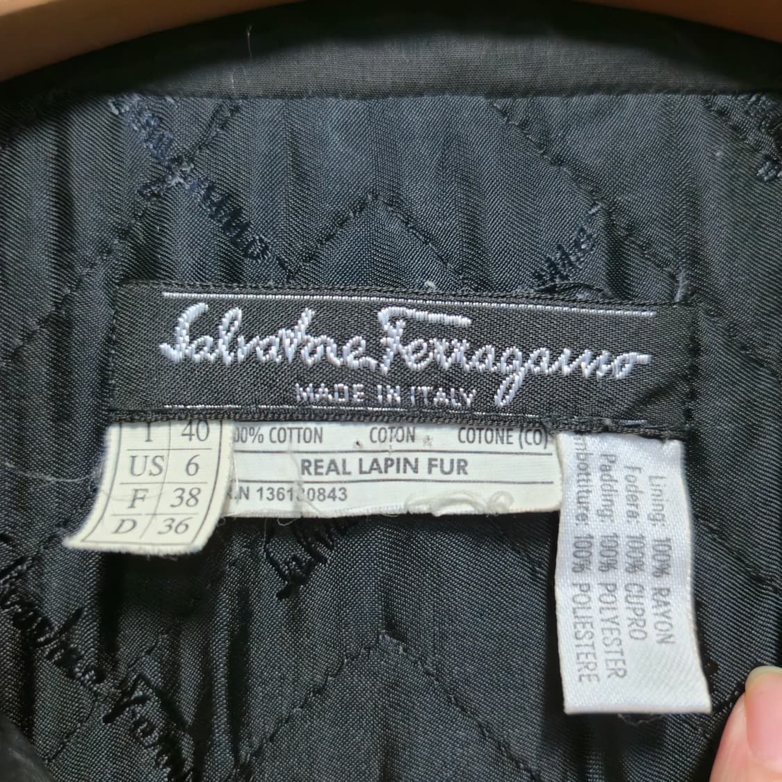 살바토레 페라가모 블랙 퀄팅  자켓  상품이미지5