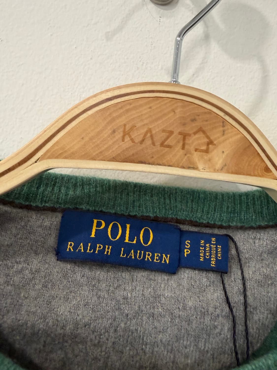 130. 폴로 니트 상품이미지2