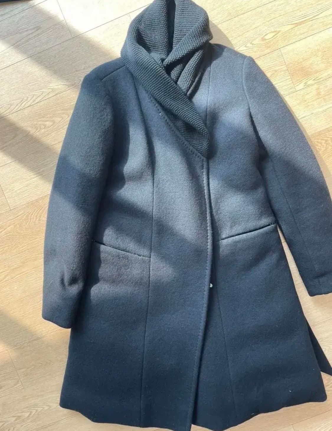 (42)armani collezioni padded coat 상품이미지2