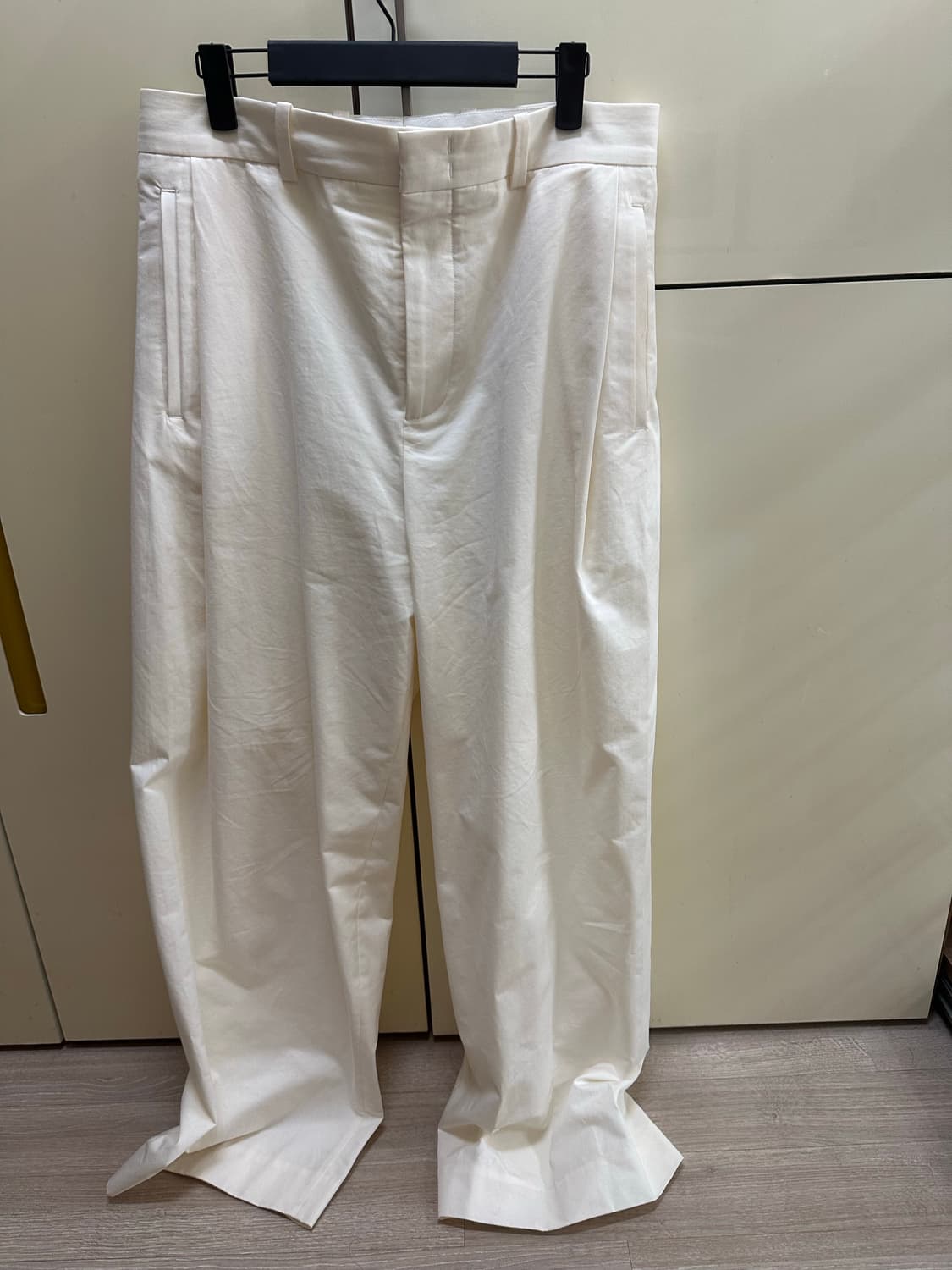 cos 플리티드 코튼 와이드 레그 트라우저 상품이미지1