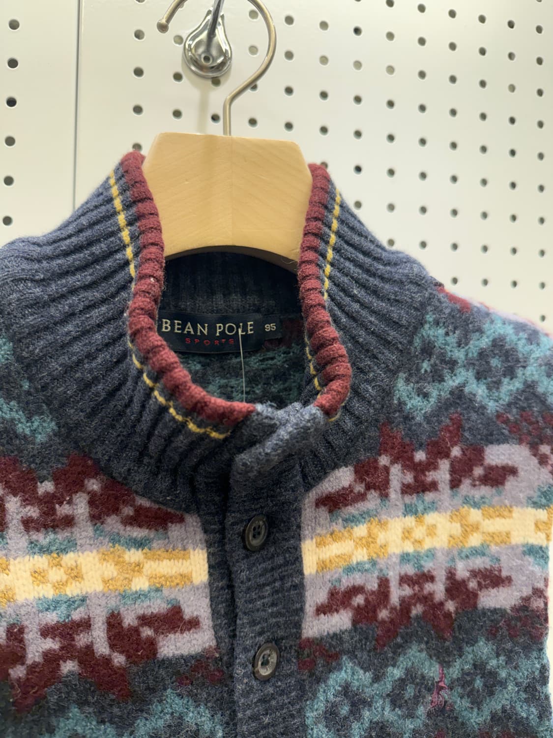 빈폴 패턴 니트 베스트 U554 상품이미지4