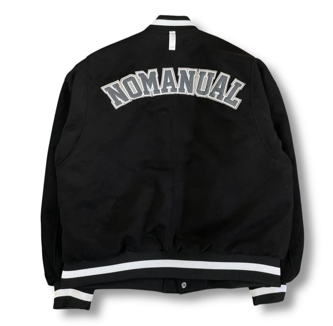 노메뉴얼 빅로고 테일러 블랙 바시티 자켓 M 상품이미지2