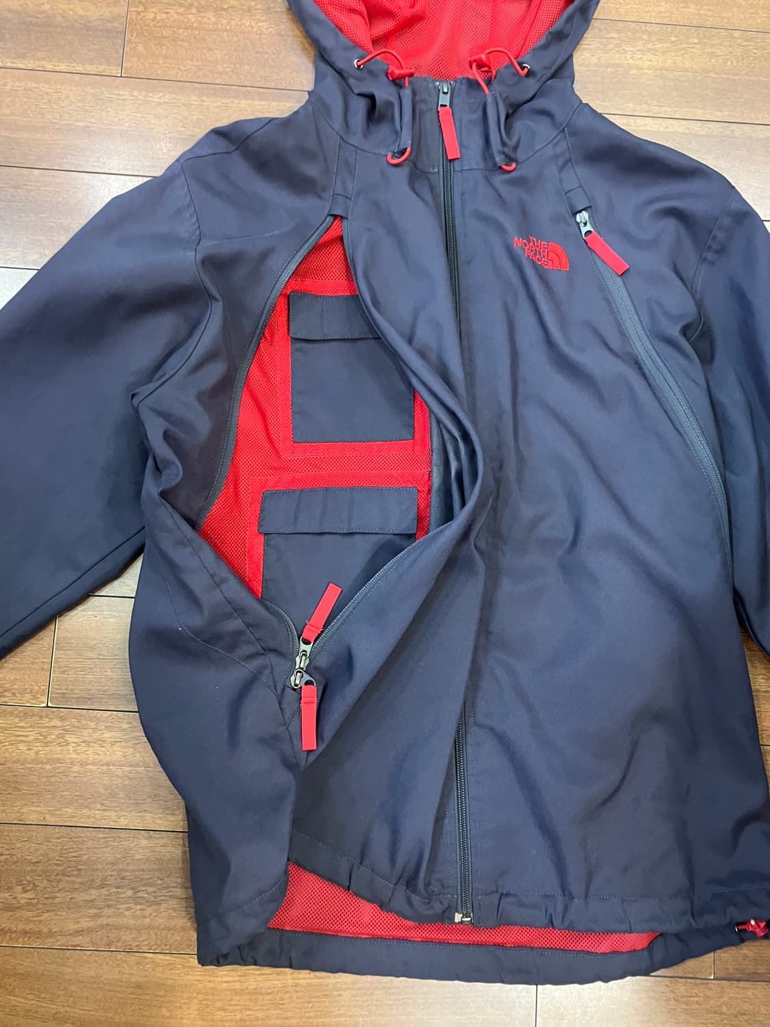 노스페이스 바람막이 (백팩변형)L 상품이미지4