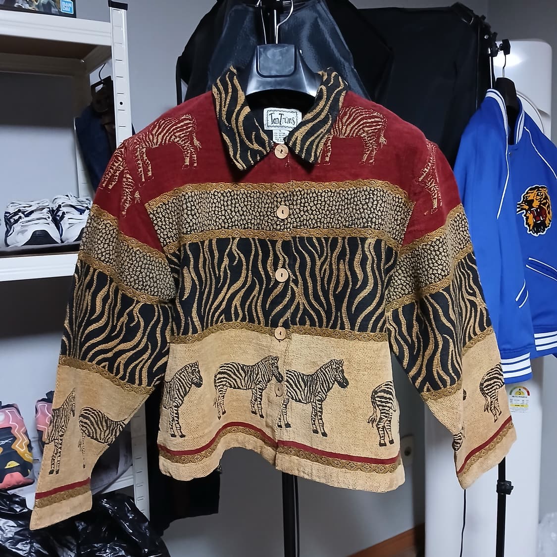 해외판 TANTrums 얼룩말 특이한 원단 짜임의 자켓 빈티지 상품이미지1