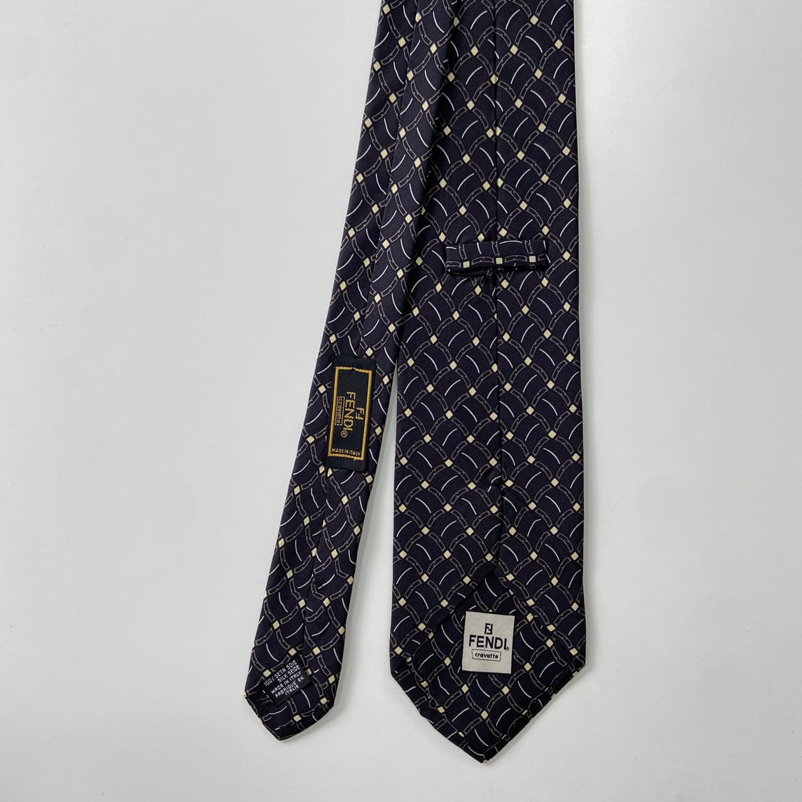 펜디 (FENDI) 모노그램 명품 정품 블랙넥타이 상품이미지2