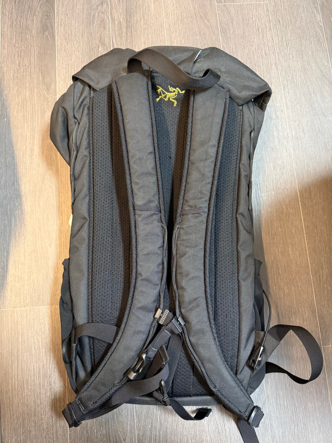 아크테릭스 맨티스 20 백팩  상품이미지2