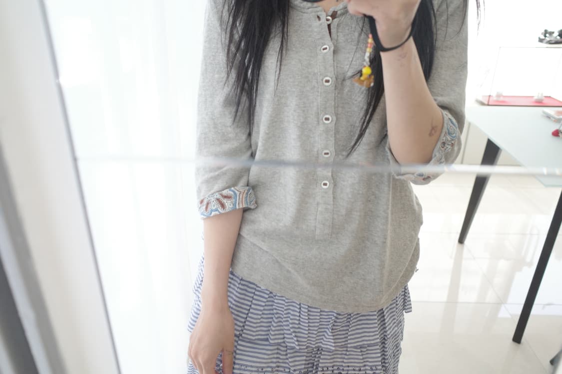 Paisley lining Henley neck top 상품이미지2