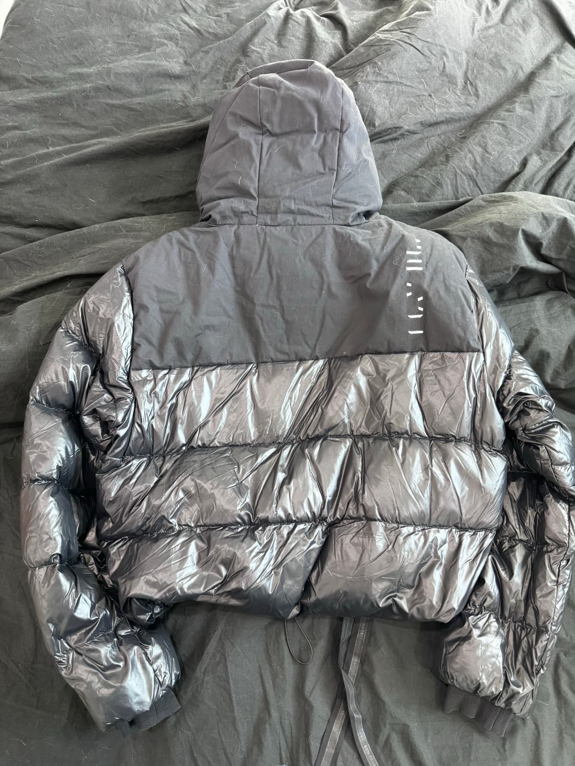 언라벨 프로젝트 배색 다운자켓 상품이미지3