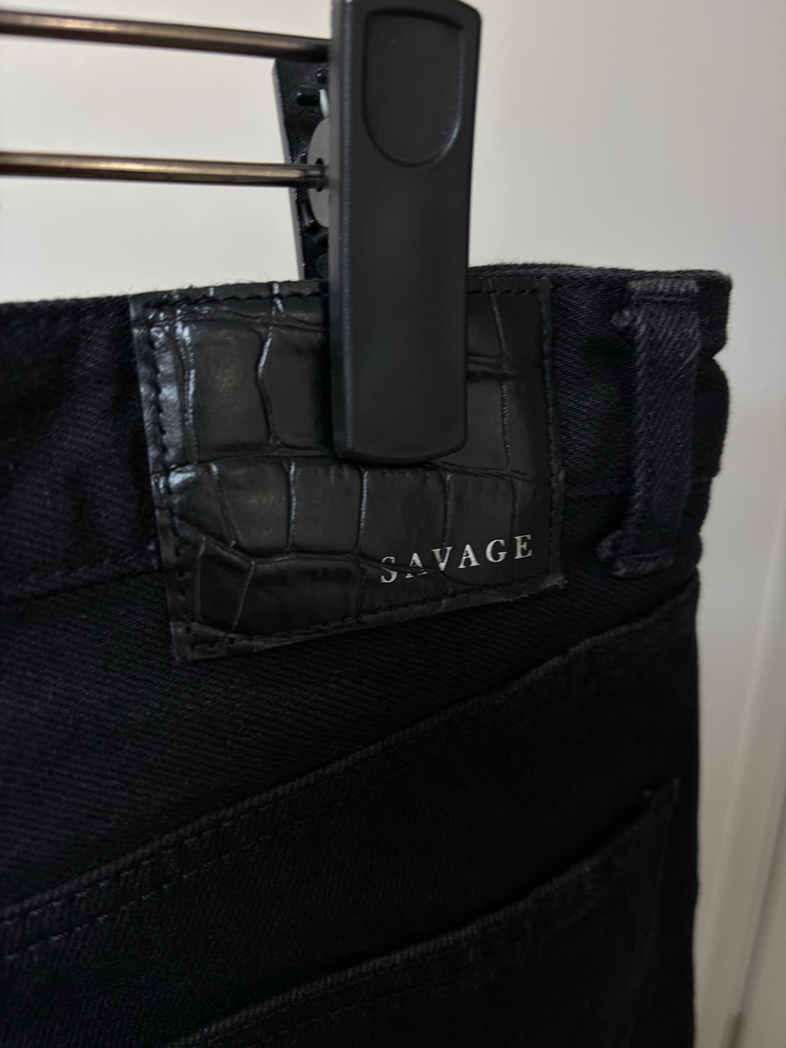 (L) Savage 세비지 부츠컷 블랙 데님팬츠  상품이미지4