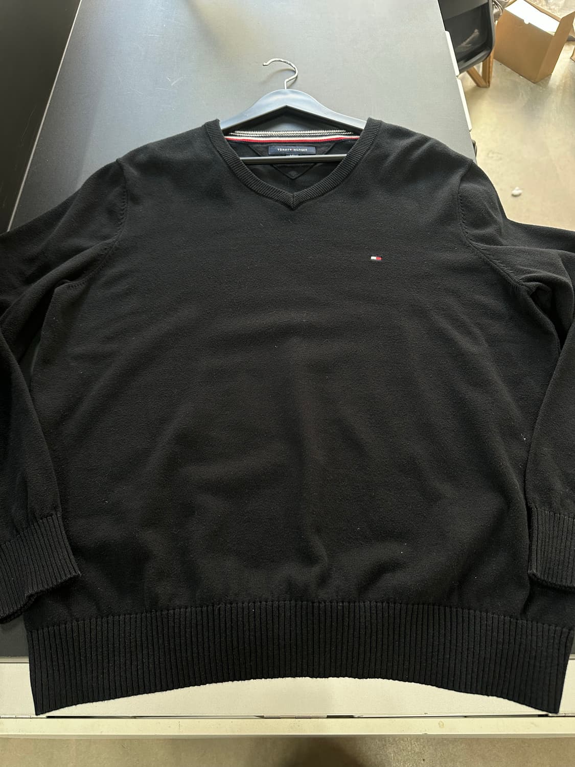 타이미힐피거 브이넥 울 니트 상품이미지4