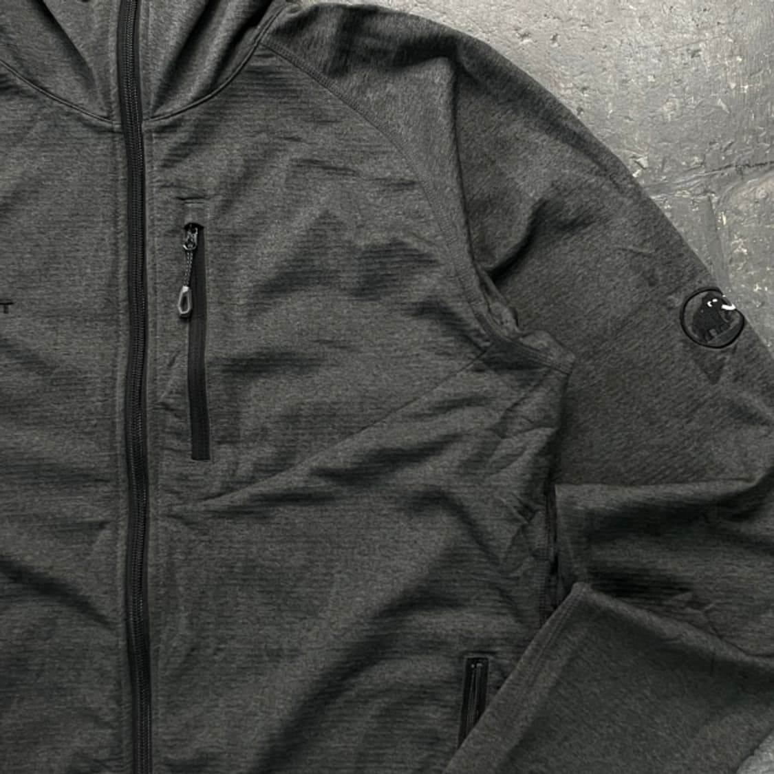 100 마무트 후드집업  상품이미지2