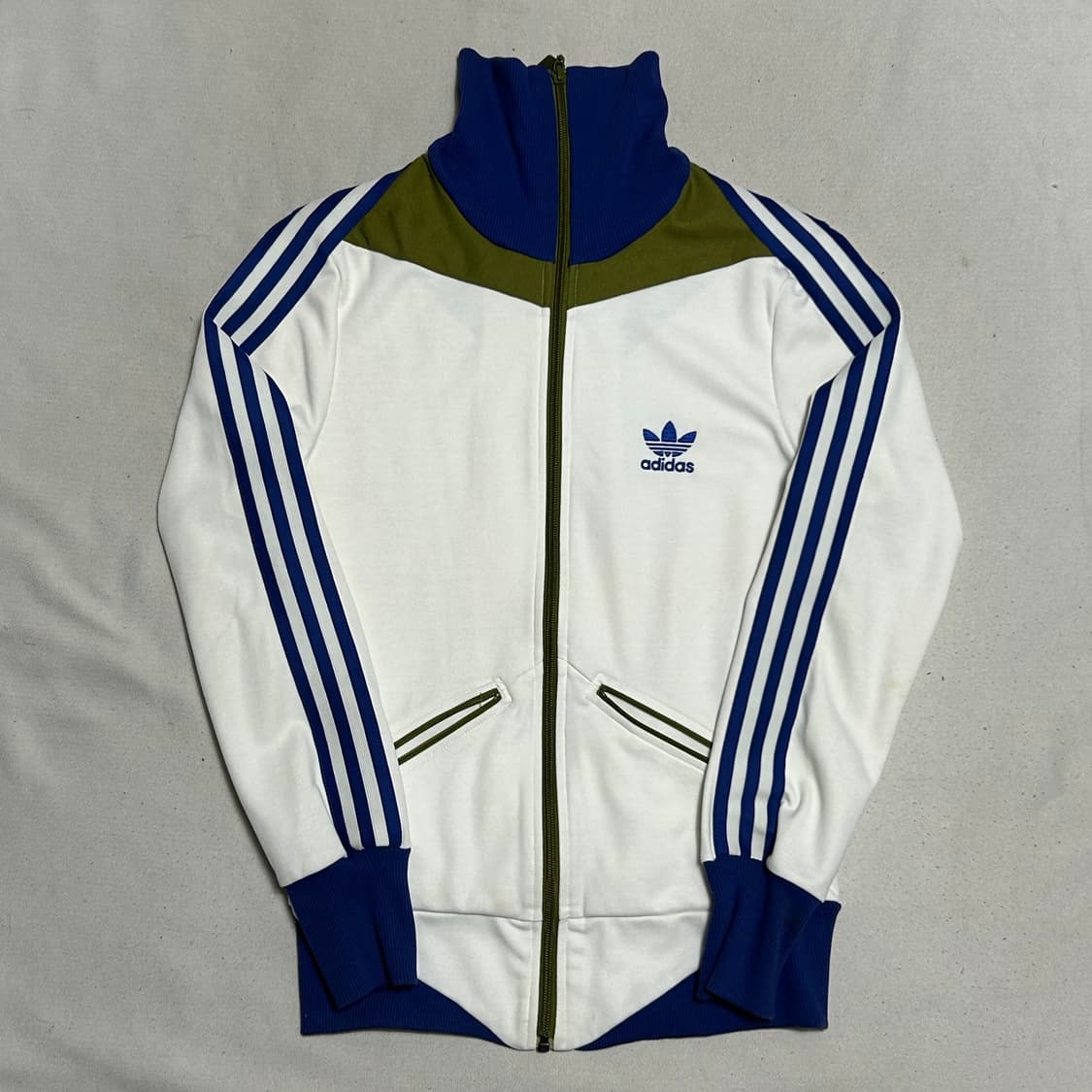 90 아디다스 여성용 화이트 블루 카키 배색 트랙탑 상품이미지2