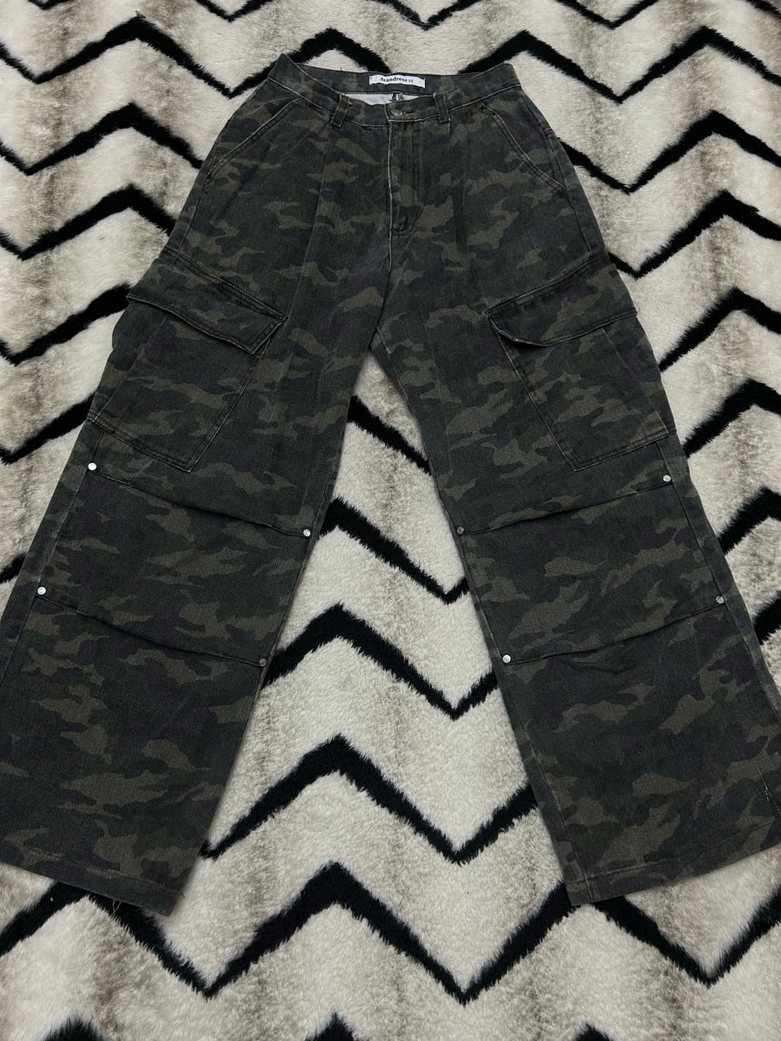 [XS]어반드레스 와이드 카모 카고 팬츠 상품이미지3