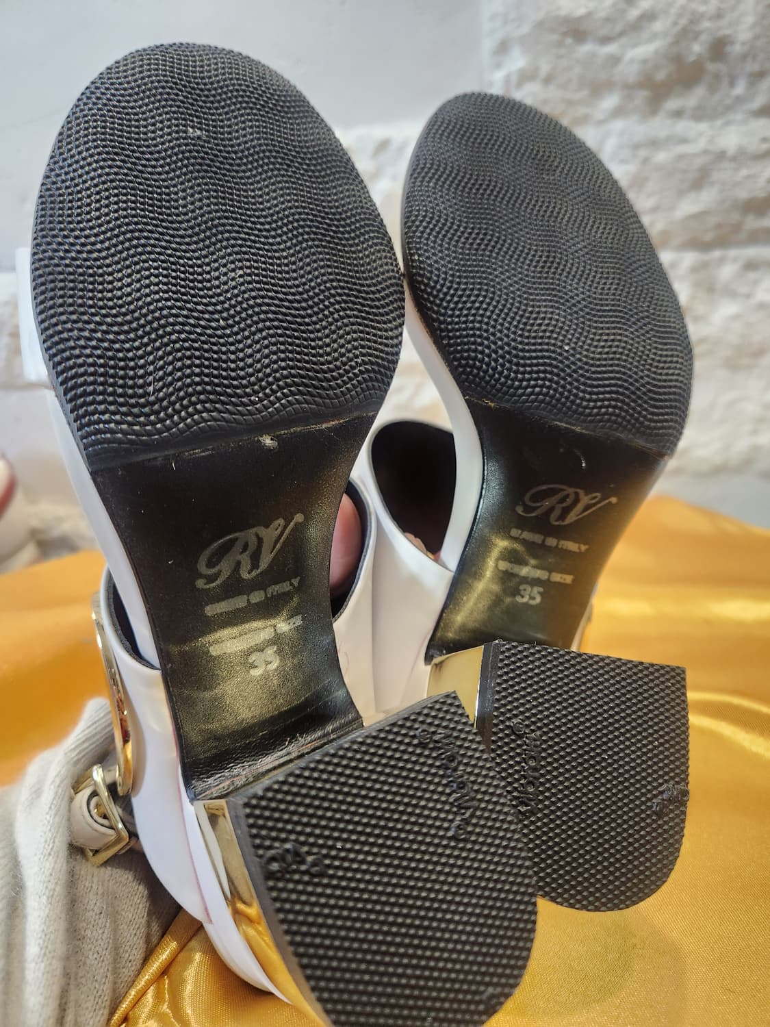 Made in Italy🔥 RV 화이트 스트랩 샌들 / 골드힐 / 여름 상품이미지7