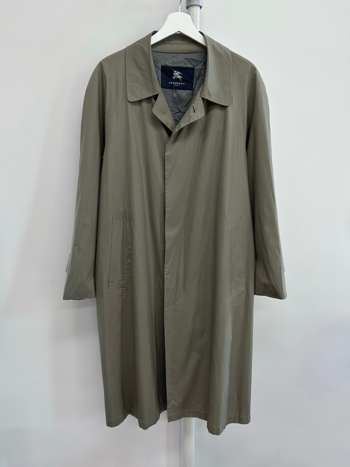 버버리 실크 100% 맥코트 상품이미지1