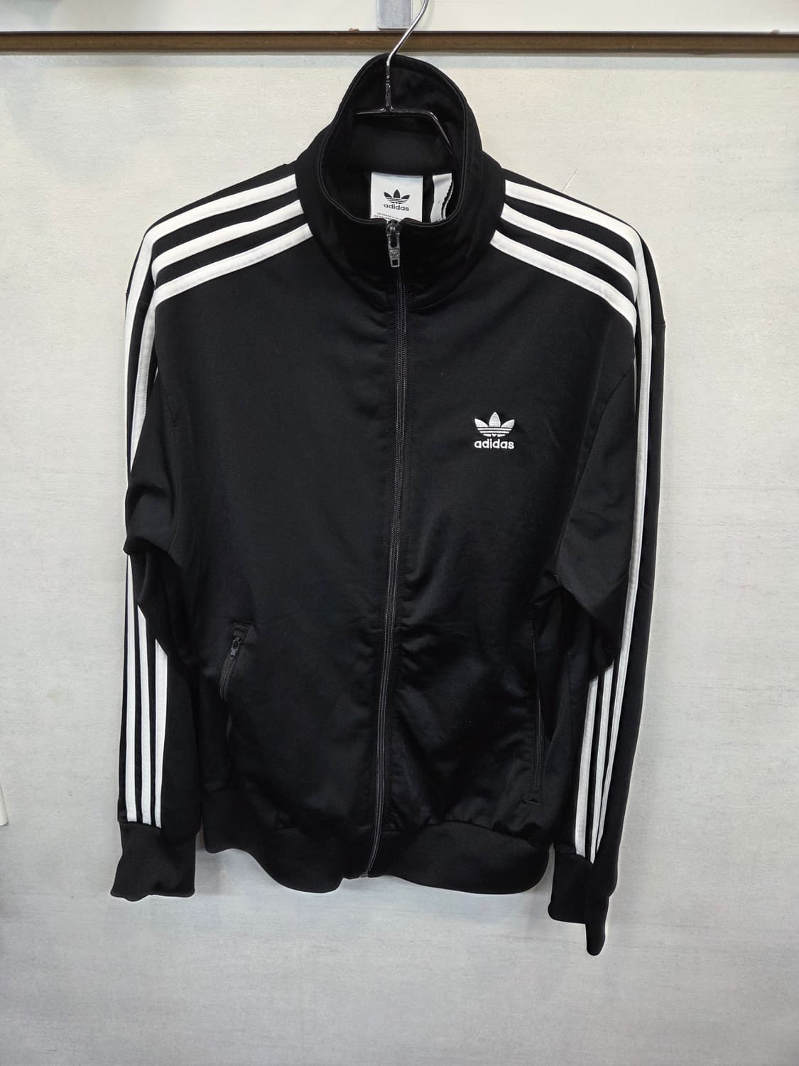 아디다스 신형 파이어버드 트랙탑 져지 검흰 L 상품이미지1