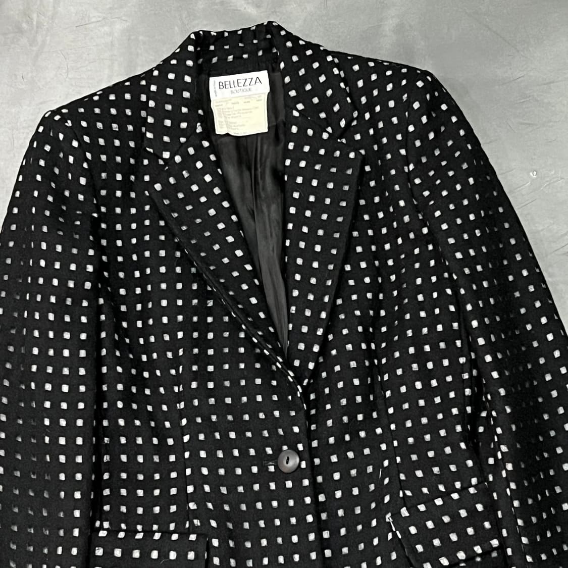  벨레자 펀칭 디테일 블레이저 y14637 상품이미지3