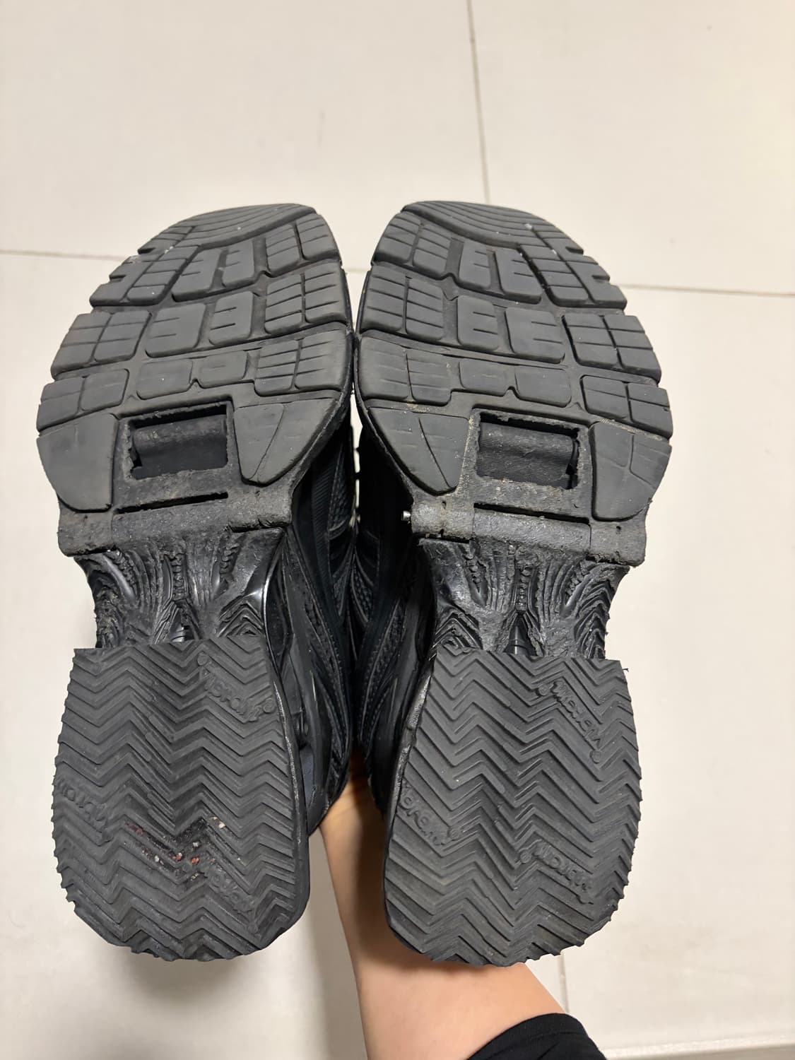 발렌시아가 엑스팬더 42사이즈 상품이미지5