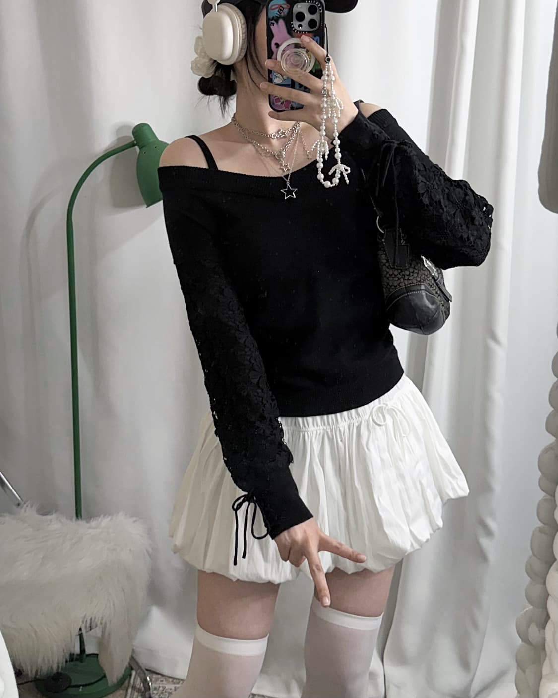 블랙 레이스 오프숄더 니트 상품이미지2