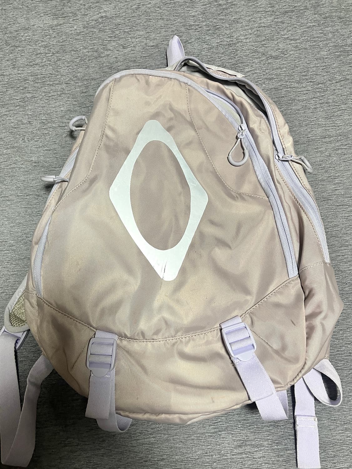 급처) 미스치프 롬버스 마운틴 백팩 라벤더  상품이미지1