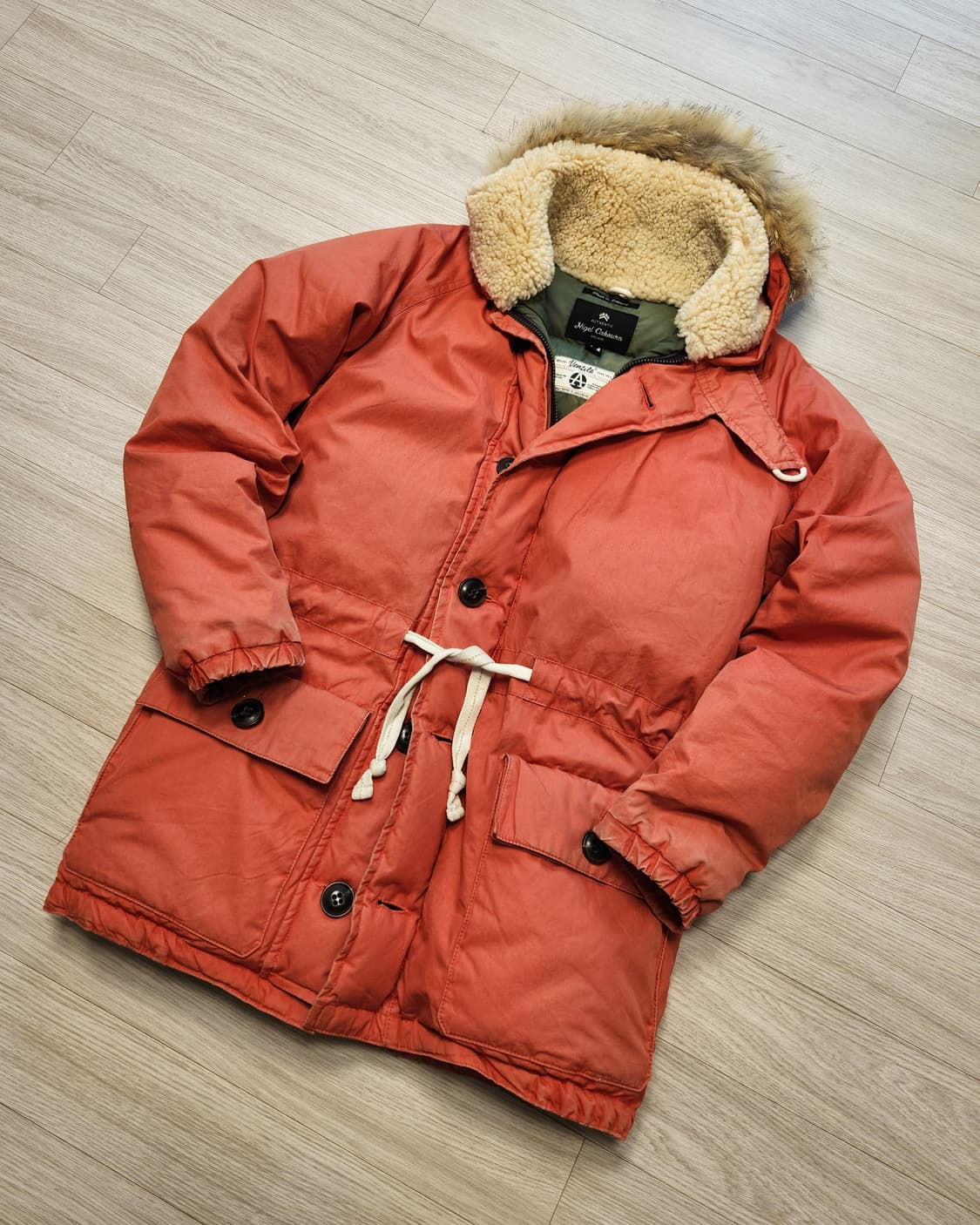 나이젤카본 에베레스트 파카 초판 상품이미지1