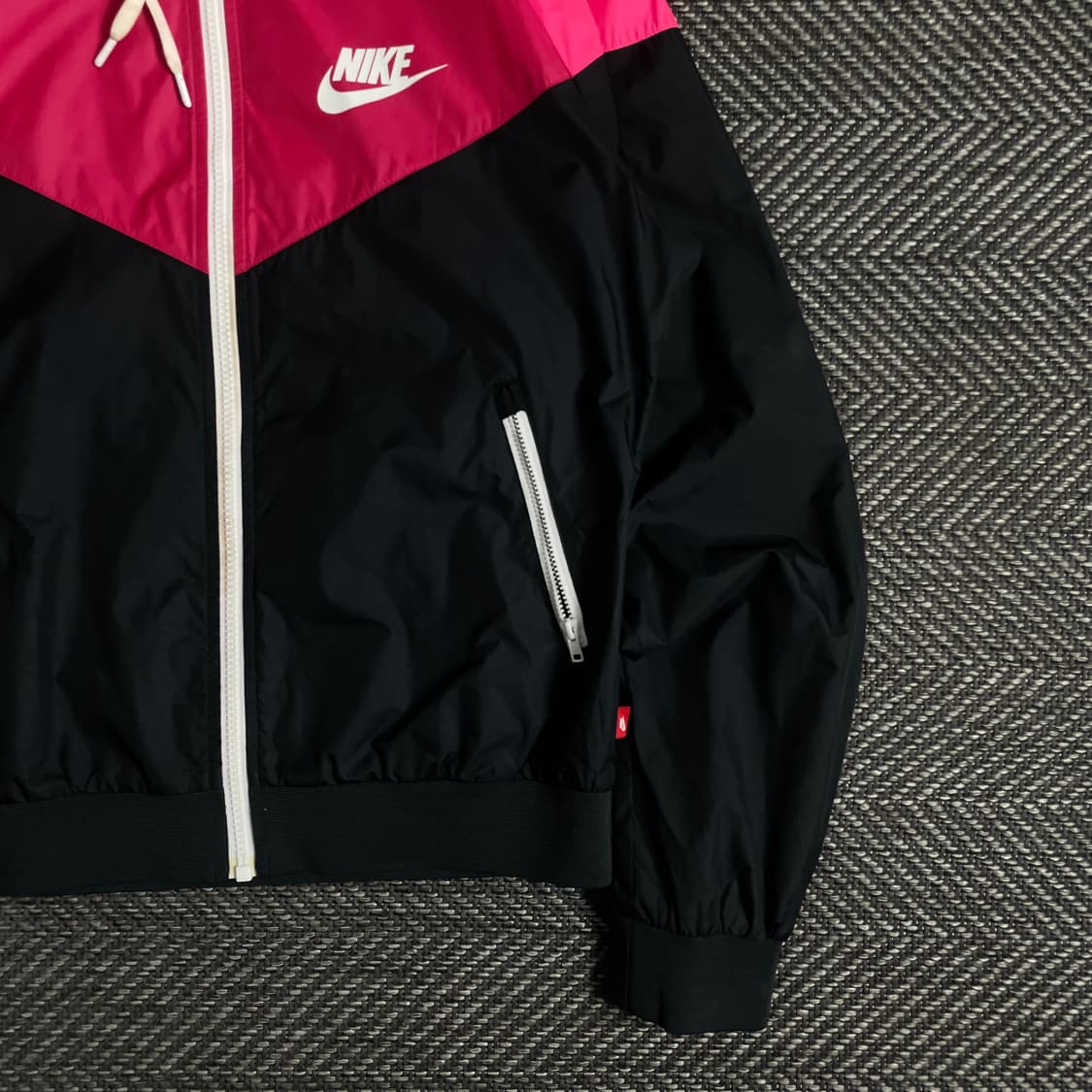 나이키 윈드러너 러닝 바람막이y 3304 상품이미지3