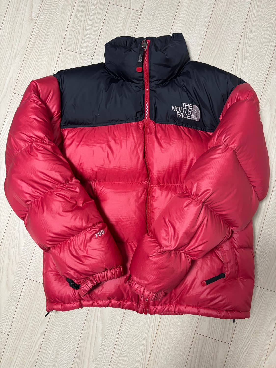 노스페이스 눕시 700 레드 95사이즈 패딩 상품이미지1