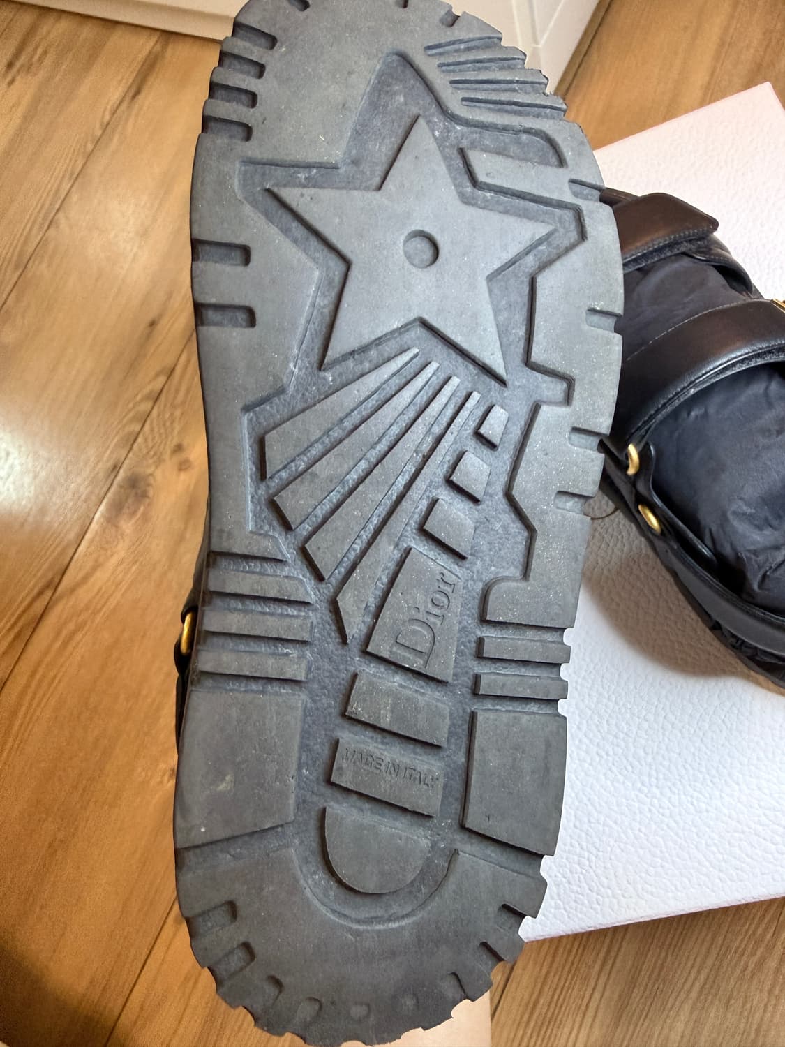 디올 액트 샌들 (36) 상품이미지4