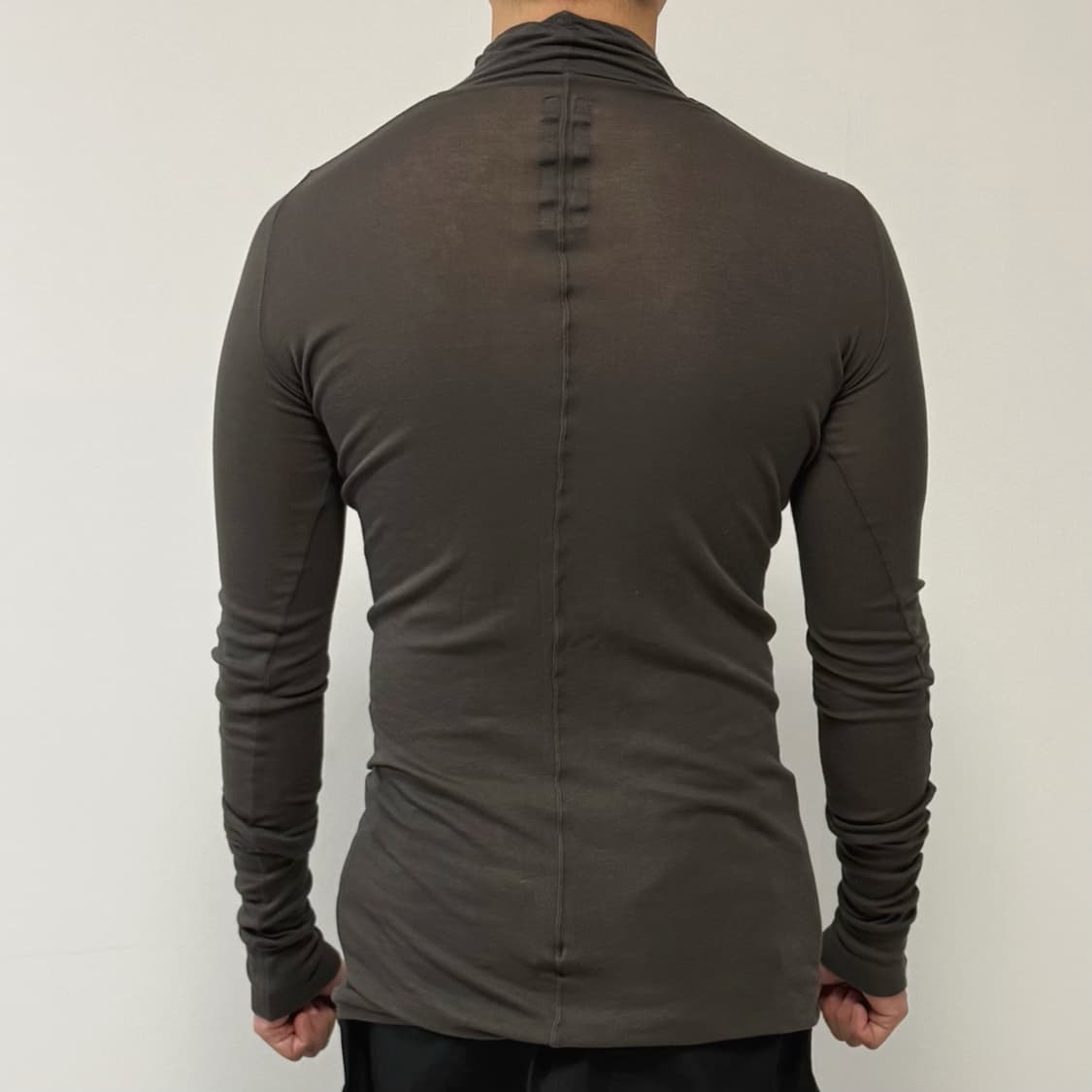 릭오웬스 09FW 다크쉐도우 넥 롱슬리브 다크 더스트 상품이미지2