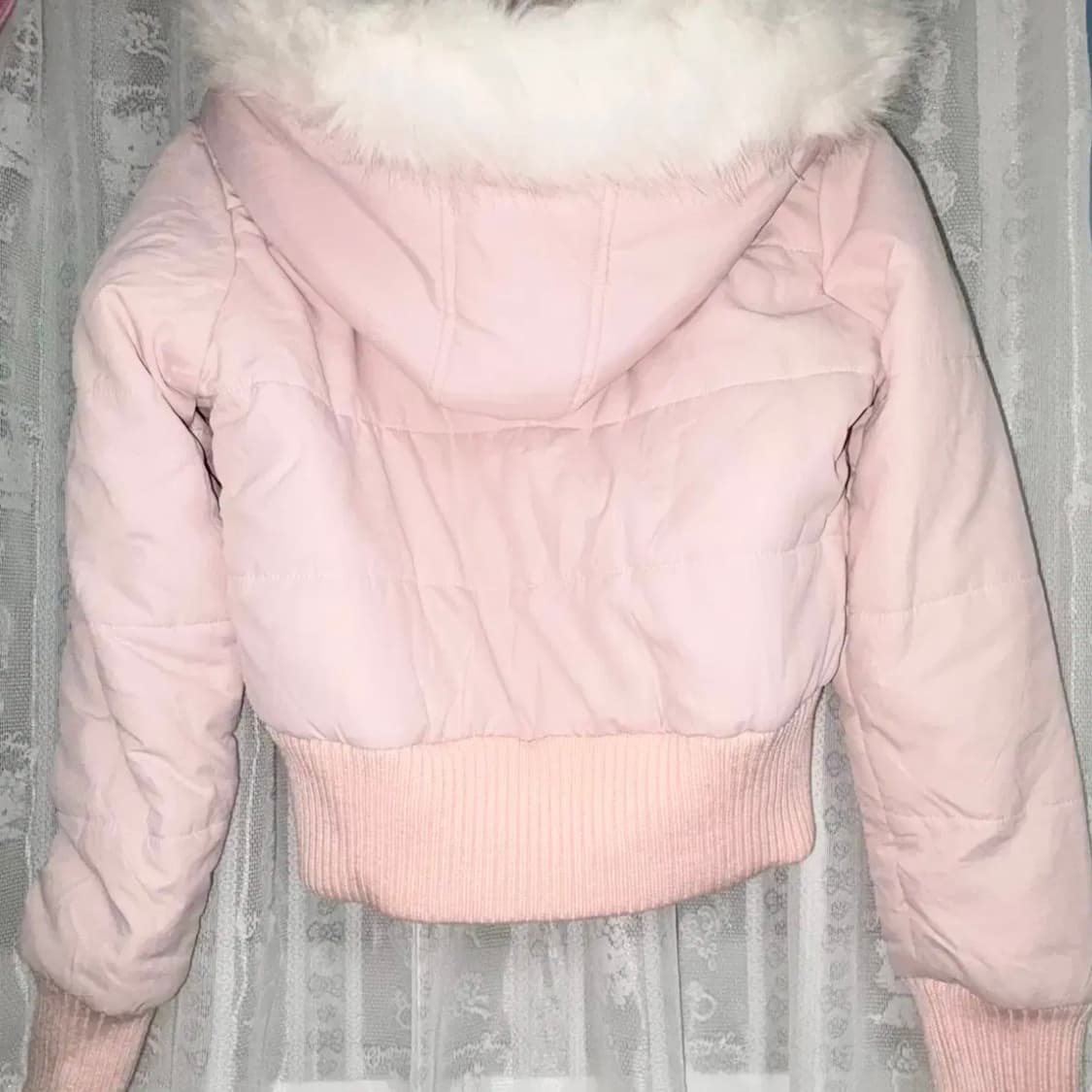 리즈리사 베이비핑크 퍼 숏패딩 일본 빈티지 갸루 대장템 달천깔 푸퍼 로고 상품이미지2