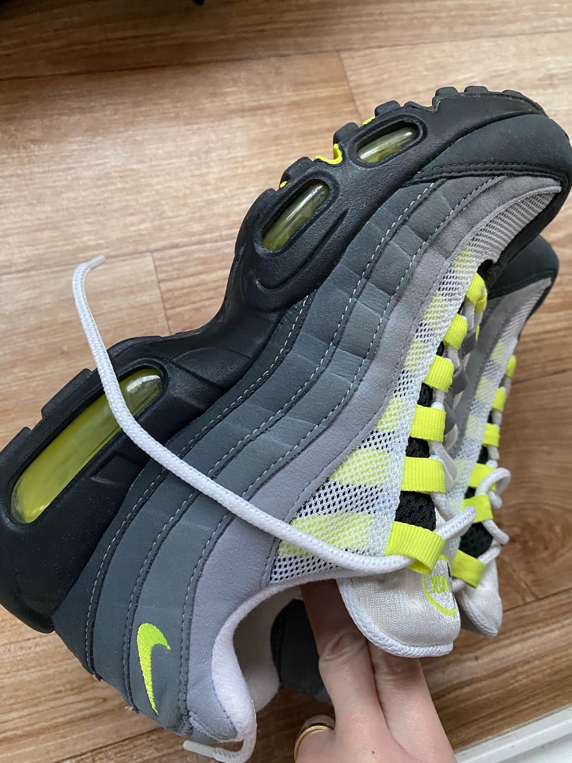 나이키 에어맥스 95 OG 네온 240 상품이미지2