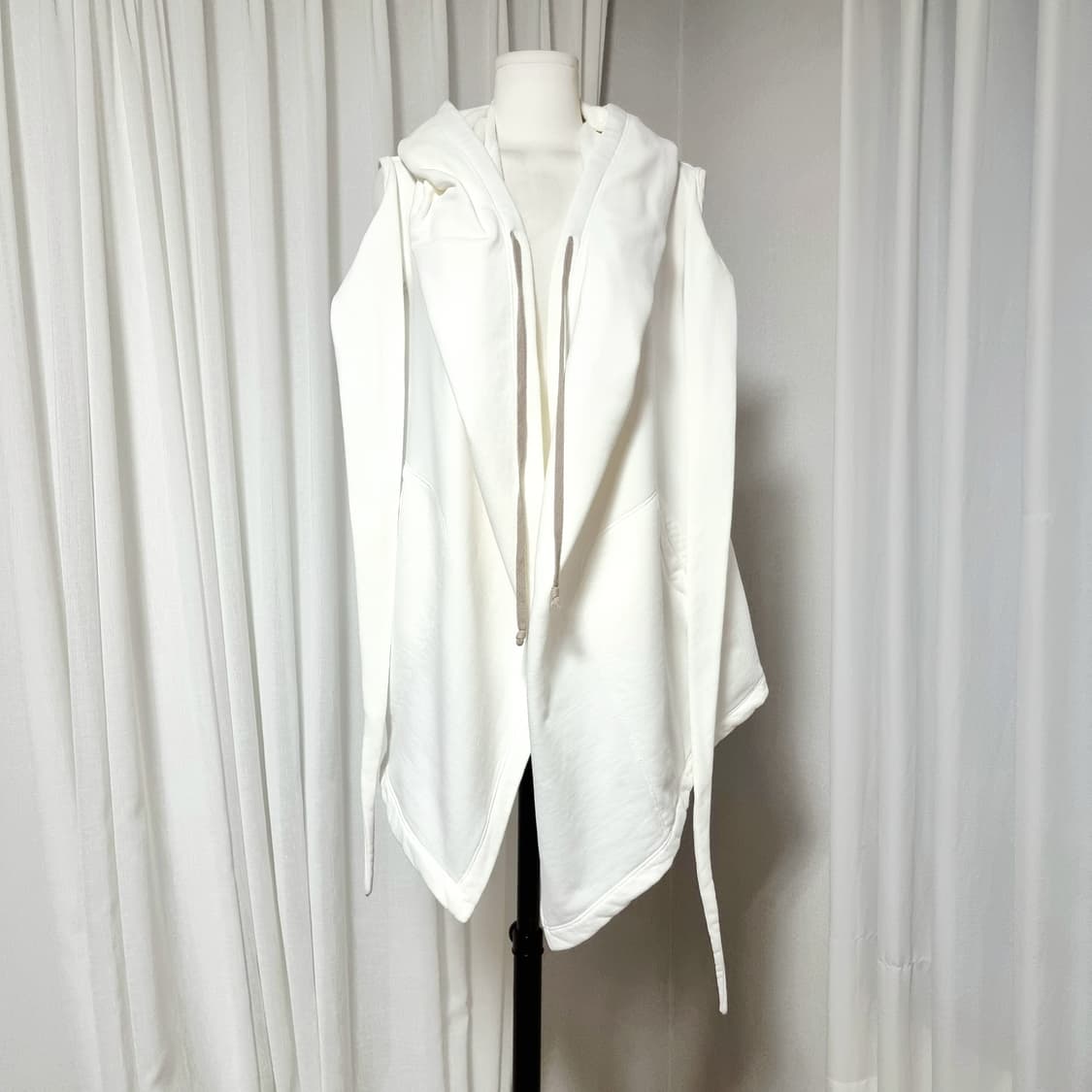 릭오웬스 다크쉐도우 드레이핑 마운틴 후드 슬리브리스 (표기M) 상태최상 상품이미지1