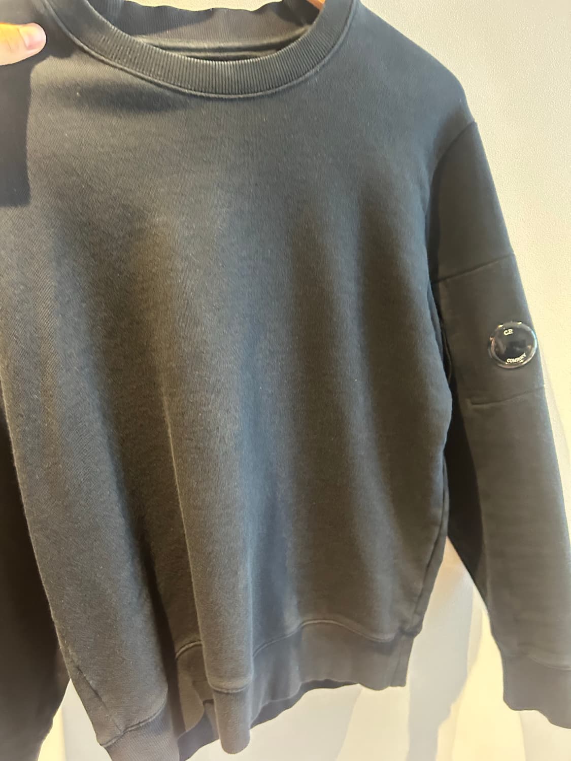 Cp컴퍼니 블랙 맨투맨 m 정품 s급 상품이미지5