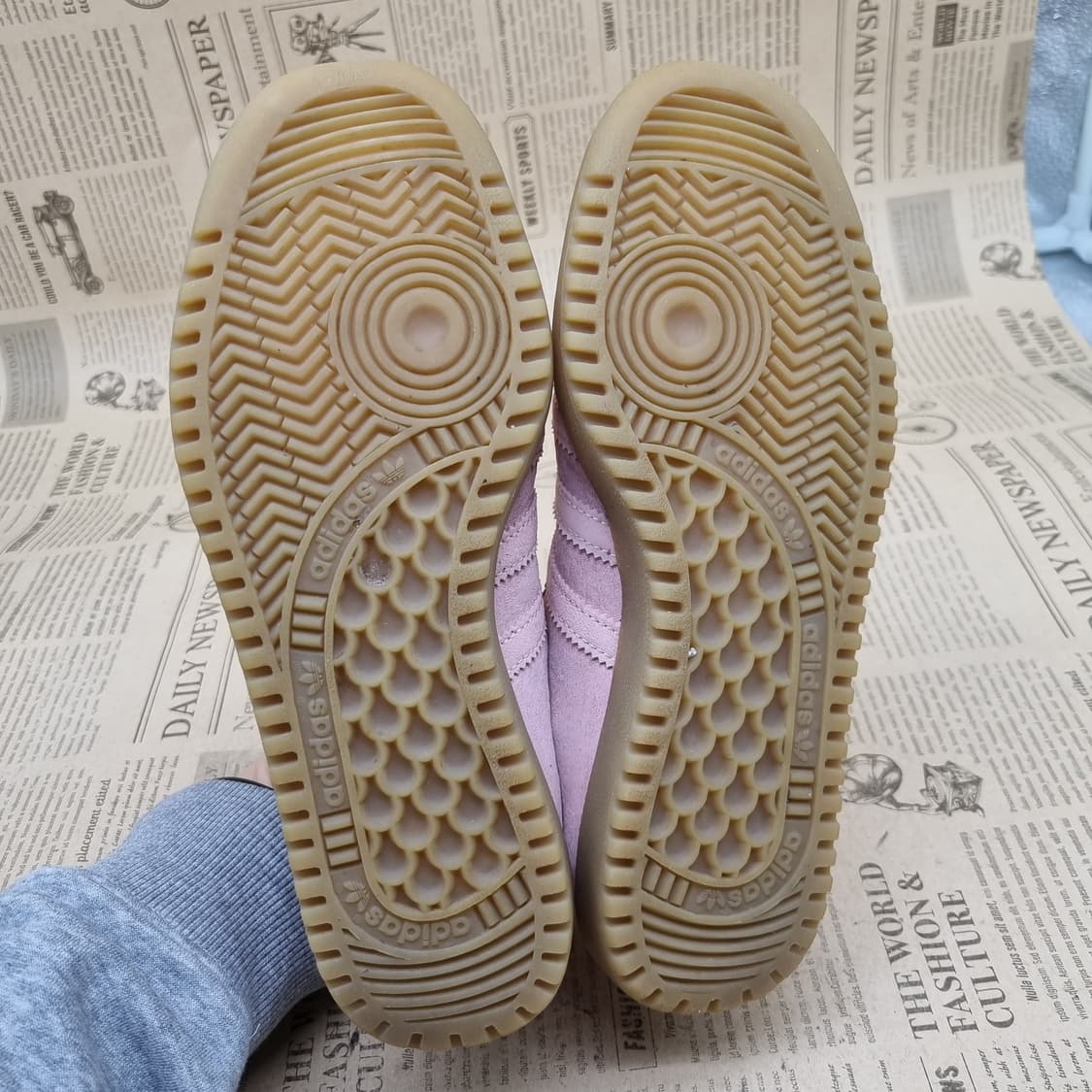 아디다스 버뮤다 글로우핑크 여성운동화235 상품이미지3