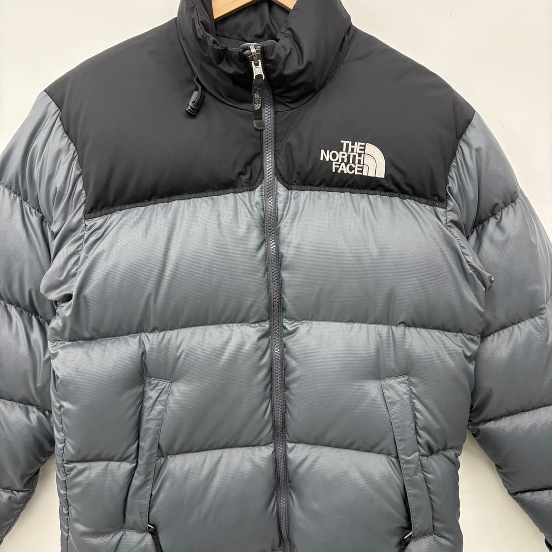 노스페이스 눕시 패딩 회색/블랙 남M 상품이미지2
