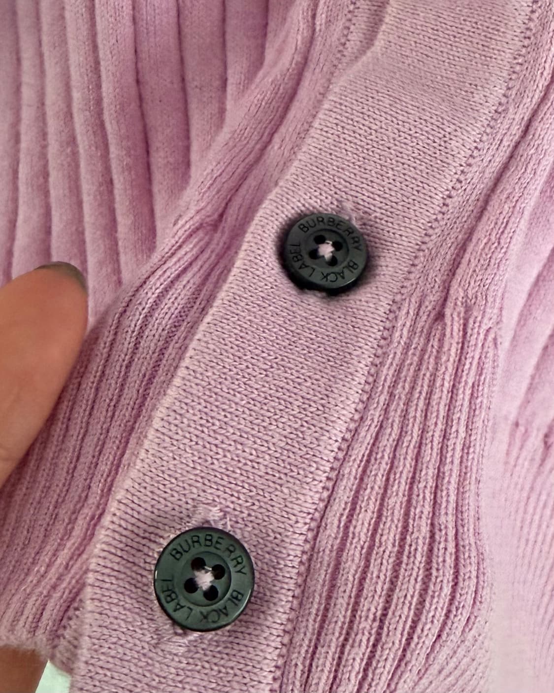 Burberry 버버리 블랙라벨 라벤더퍼플 버튼 가디건 상품이미지6
