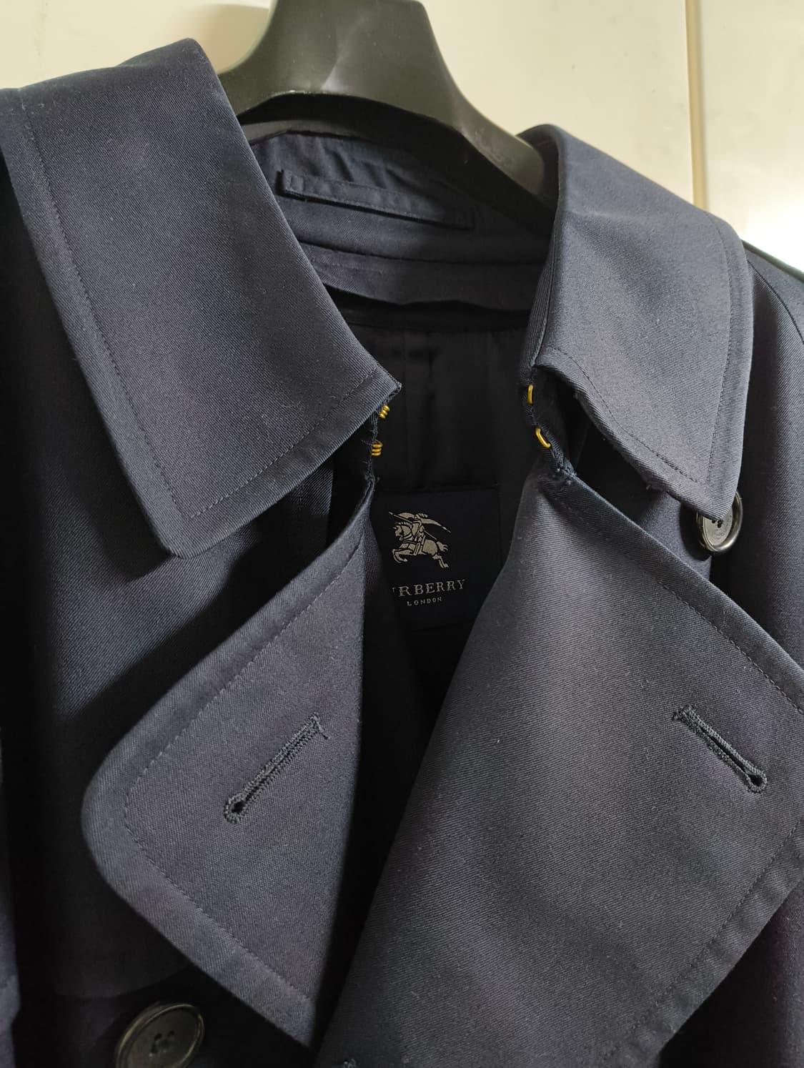 버버리 트렌치코트 네이비 52L 상품이미지4